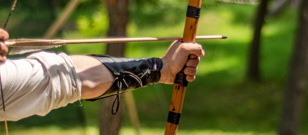 How to Aim a Bow and Arrow Archery Guide